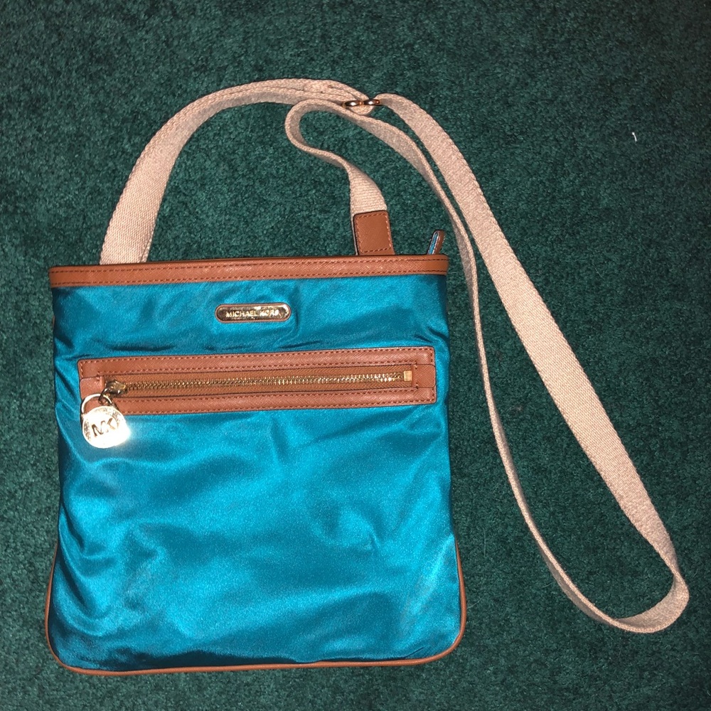 Michael Kors cross body